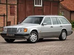 Argent Utilisé 1991 Mercedes E250 | 17 900 €
