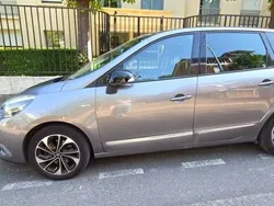 Utilisé 2015 Renault Scénic III Bose Edition Monospace | 10 490 € (Prix juste)