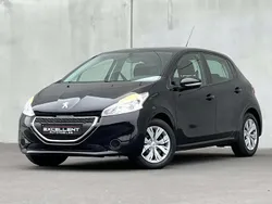 Noir Utilisé 2015 Peugeot 208 Allure Citadine | 5 450 € (Super prix)