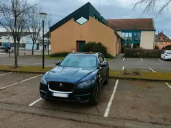 Bleu Utilisé 2016 Jaguar F-Pace Portfolio SUV | 24 500 € (Super prix)