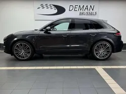 Gris Utilisé 2023 Porsche Macan Turbo SUV | 64 900 €