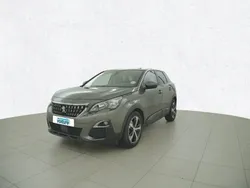 Gris Utilisé 2019 Peugeot 3008 S SUV | 15 999 € (Prix juste)