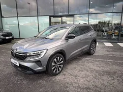 Gris Utilisé 2024 Renault Austral Techno SUV | 35 990 € (Prix cher)