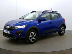 Bleu Utilisé 2024 Dacia Sandero Expression Citadine | 16 490 € (Prix juste)