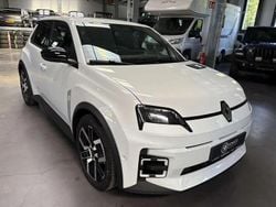 Blanc Utilisé 2025 Renault R5 Techno Citadine | 30 758 € (Super prix)
