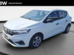 Blanc Utilisé 2023 Dacia Sandero Essentiel Citadine | 11 690 € (Prix juste)