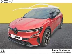 Noir Utilisé 2023 Renault Mégane Iconic | 28 995 € (Prix juste)