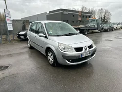 Utilisé 2007 Renault Scénic II Authentique Monospace | 2 750 €