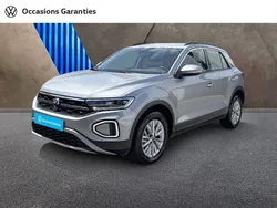 Gris Utilisé 2023 VW T-Roc Life SUV | 22 780 € (Prix juste)