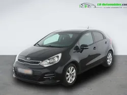 Utilisé 2016 Kia Rio Citadine | 13 200 € (Prix assez cher)