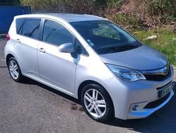 Gris Utilisé 2013 Subaru Trezia Citadine | 4 900 €