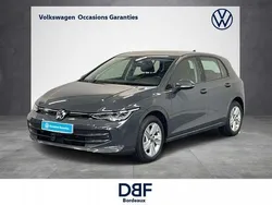 Gris Utilisé 2024 VW Golf VIII Life | 26 999 € (Prix assez cher)