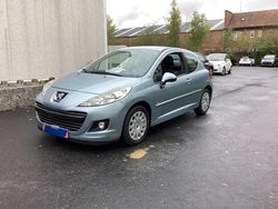 Bleu Utilisé 2010 Peugeot 207 Berline | 5 490 € (Prix assez cher)