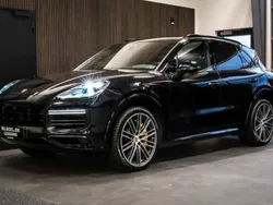Utilisé 2019 Porsche Cayenne Turbo SUV | 88 900 € (Prix assez cher)