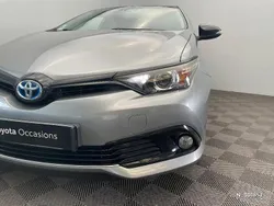 Gris Utilisé 2017 Toyota Auris Hybrid | 15 490 € (Prix assez cher)