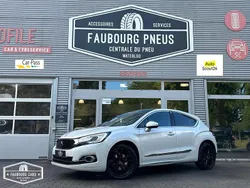 Blanc Utilisé 2018 DS Automobiles DS4 Berline | 10 990 €
