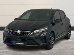 Utilisé 2023 Renault Clio V Techno Berline | 18 990 € (Prix juste)
