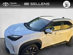 Blanc Utilisé 2025 Toyota Yaris Hybrid Design | 29 500 € (Prix cher)