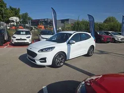 Blanc glacier Utilisé 2024 Ford Kuga ST-Line SUV | 29 999 € (Prix juste)