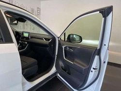 Utilisé 2020 Toyota RAV4 Hybrid Business Edition SUV | 30 990 € (Prix juste)