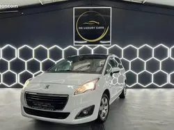 Blanc Utilisé 2016 Peugeot 5008 Monospace | 12 990 €