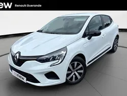 Blanc Utilisé 2023 Renault Clio V Equilibre Citadine | 16 490 € (Prix juste)