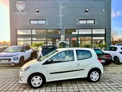 Jaune Utilisé 2011 Renault Twingo Authentique Citadine | 5 490 € (Bon prix)