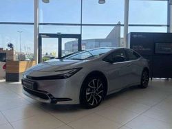 Utilisé 2023 Toyota Prius Design Citadine | 34 980 € (Prix juste)