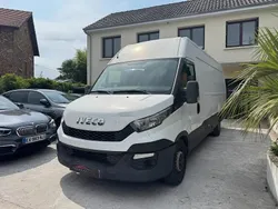 Blanc Utilisé 2016 Iveco Daily Monospace | 13 490 €