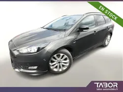 Gris Utilisé 2017 Ford Focus ST-Line Break | 14 188 € (Prix juste)