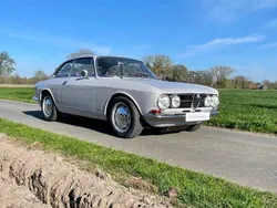 Gris Utilisé 1968 Alfa Romeo 1750 Veloce Berline | 85 000 €