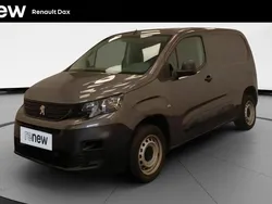 Gris Utilisé 2023 Peugeot Partner S Monospace | 17 690 €