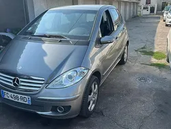 Gris Utilisé 2006 Mercedes A180 Avantgarde Berline | 3 800 € (Bon prix)