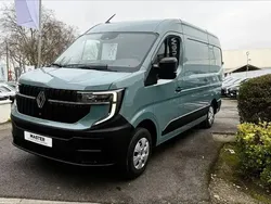 Bleu Nouvelle 2025 Renault Master Van | 55 400 €