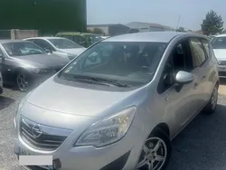Utilisé 2011 Opel Meriva Cosmo Monospace | 4 890 €