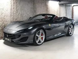 Gris Utilisé 2018 Ferrari Portofino Cabriolet | 207 900 € (Prix cher)