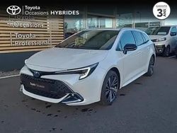 Blanc lunaire nacré Utilisé 2025 Toyota Corolla Design Break | 31 990 € (Prix assez cher)