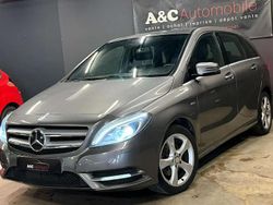 Gris Utilisé 2012 Mercedes B180 Avantgarde Monospace | 8 950 € (Prix cher)