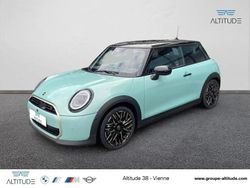 Vert Utilisé 2024 Mini Cooper S Favoured Citadine | 38 550 €