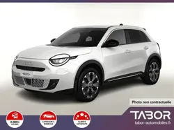 Blanc Nouvelle 2025 Fiat 600 La Prima SUV | 26 046 € (Prix juste)