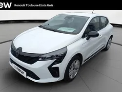 Blanc Utilisé 2024 Renault Clio V Evolution Citadine | 18 990 € (Prix juste)