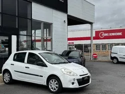 Utilisé 2011 Renault Clio III Authentique Citadine | 4 980 € (Prix juste)
