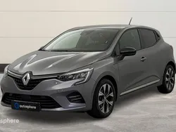 Gris Utilisé 2023 Renault Clio V Evolution Berline | 16 499 € (Prix juste)