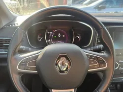 Gris Utilisé 2020 Renault Mégane IV Business Berline | 16 499 € (Bon prix)