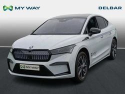 Blanc Utilisé 2023 Skoda Enyaq iV SportLine SUV | 42 490 € (Prix assez cher)