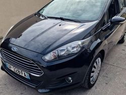 Noir Utilisé 2015 Ford Fiesta Citadine | 6 950 € (Prix juste)