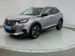Gris Utilisé 2023 Peugeot 2008 Allure SUV | 15 999 € (Bon prix)