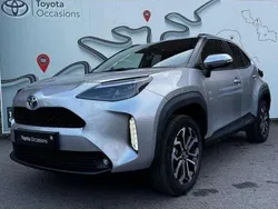 Utilisé 2024 Toyota Yaris Hybrid Design | 25 990 € (Prix juste)