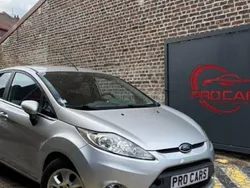 Gris Utilisé 2011 Ford Fiesta Citadine | 5 990 € (Prix cher)