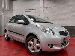 Argent Utilisé 2006 Toyota Yaris Luna Berline | 5 990 €